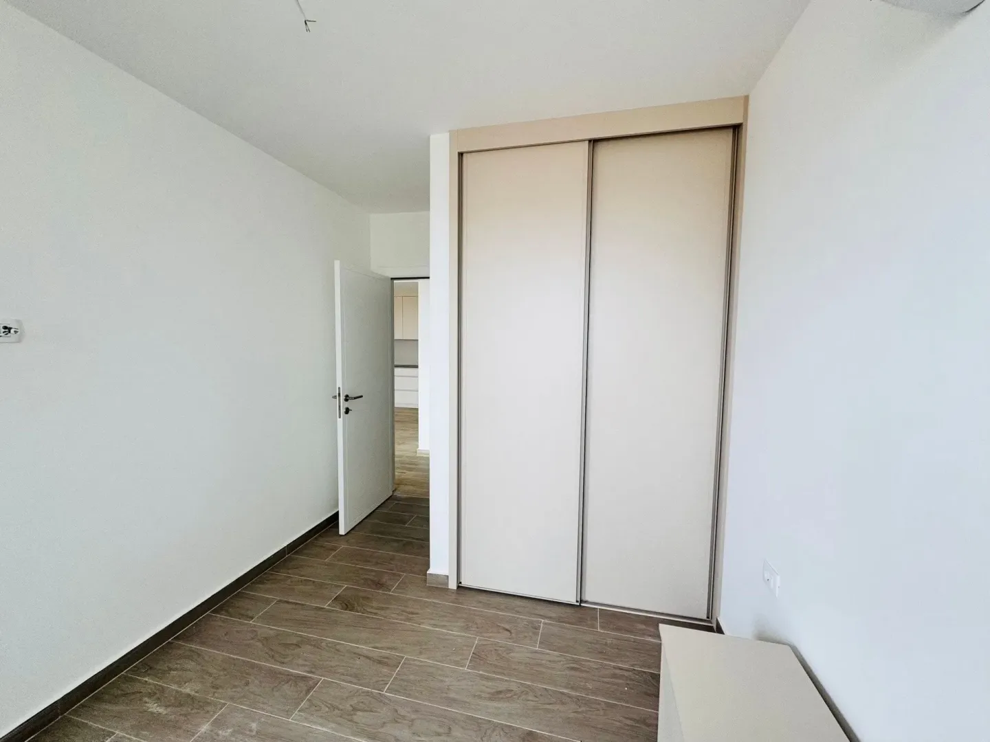 Sale, two bedroom apartment, 52m², Bečići, Budva