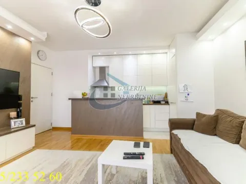 Prodaja, trosoban stan, 64m², Lion, Zvezdara Sve Podlokacije - image 4