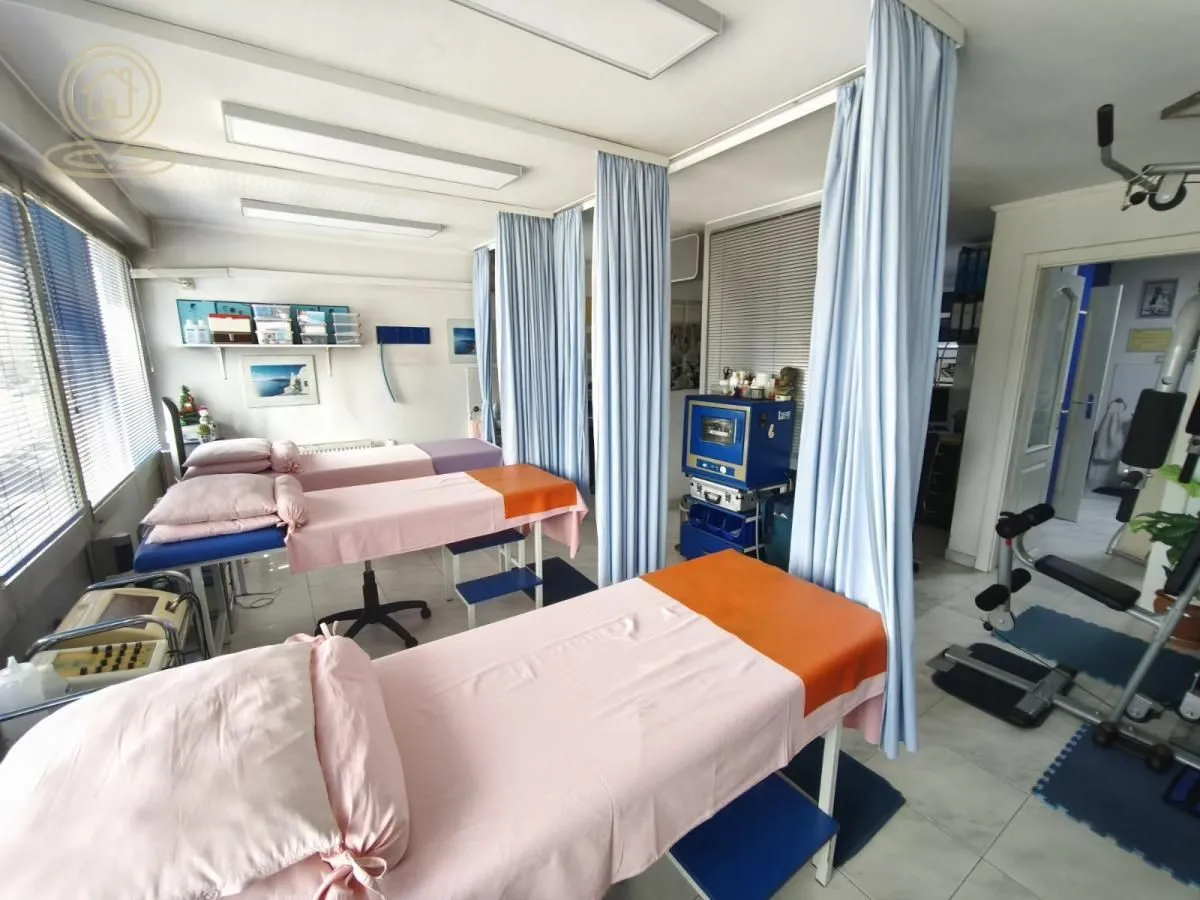 Rent, office space, 54m², Grbavica, Novi Sad Sve Podlokacije