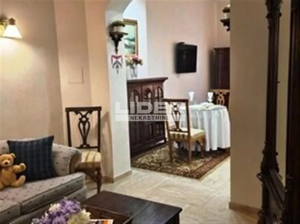 Sale, one bedroom apartment, 41m², Stari Grad, Beograd