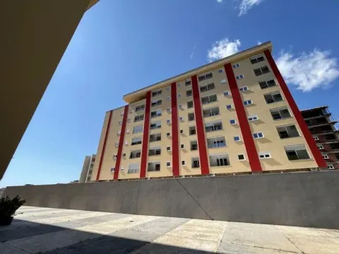 Prodaja, jednosoban stan, 43m², Bečići, Budva - image 1