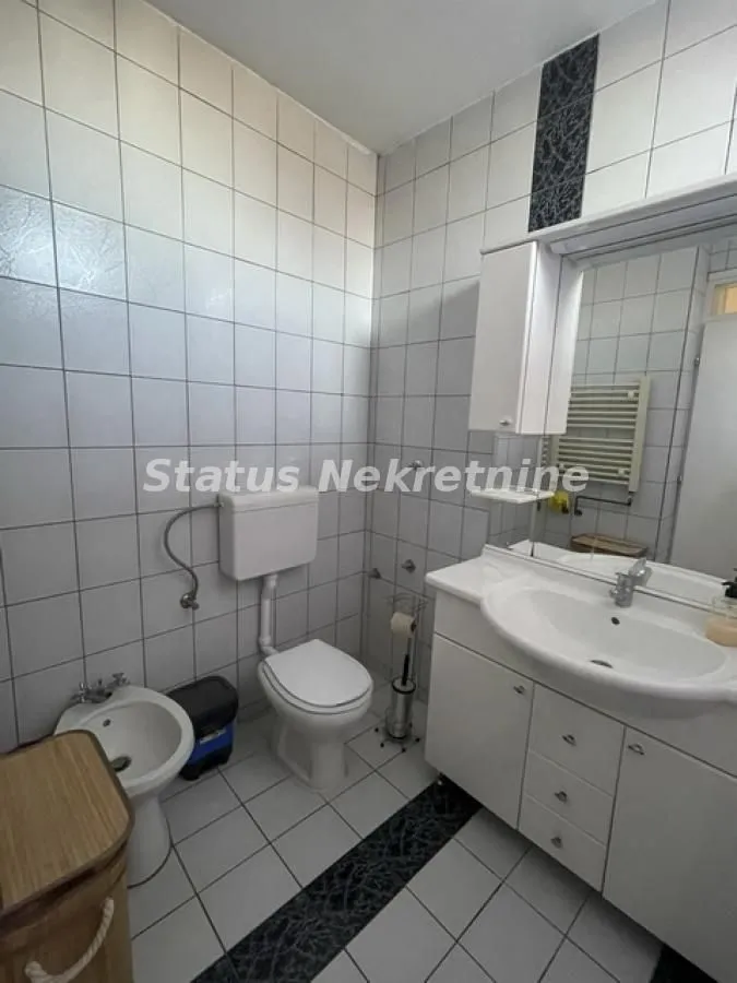 Rent, house, 320m², Telep, Novi Sad Sve Podlokacije