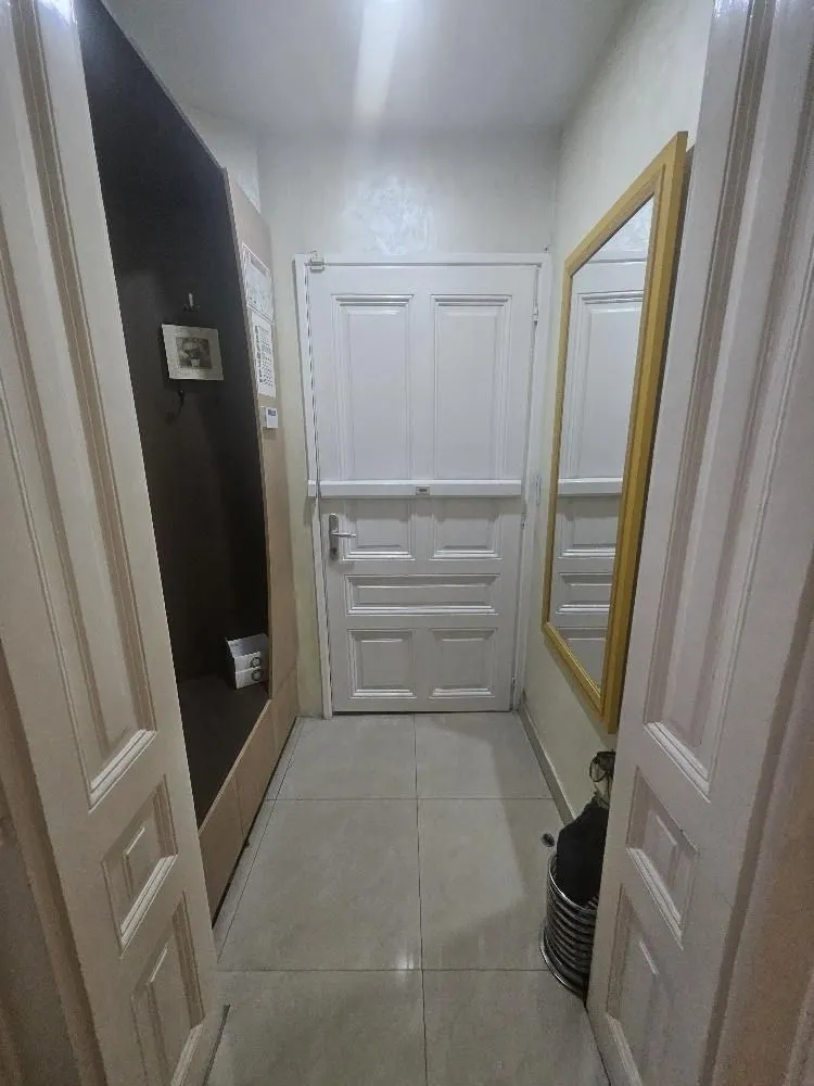 Izdavanje, poslovni prostor, 82m², Stari Grad, Beograd