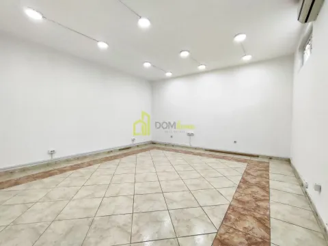 Rent, office space, 143m², Centar, Podgorica - image 1