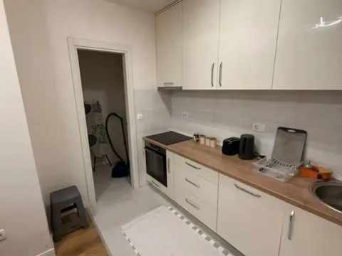 Izdavanje, jednosoban stan, 52m², Central Point, Podgorica - image 5