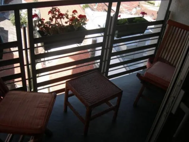 Izdavanje, trosoban stan, 84m², Vračar Hram, Vračar Sve Podlokacije