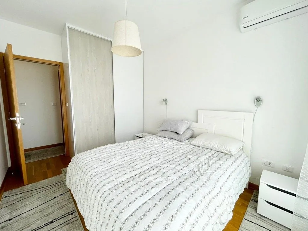Rent, two bedroom apartment, 68m², City Kvart, Podgorica