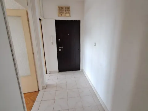 Prodaja, jednosoban stan, 47m², Gintaš, Podgorica - image 6