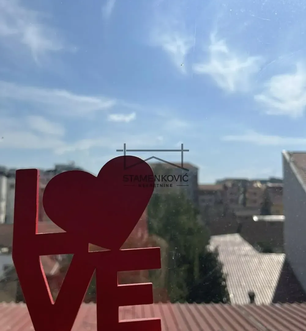 Prodaja, jednosoban stan, 32m², Centar, Novi Sad