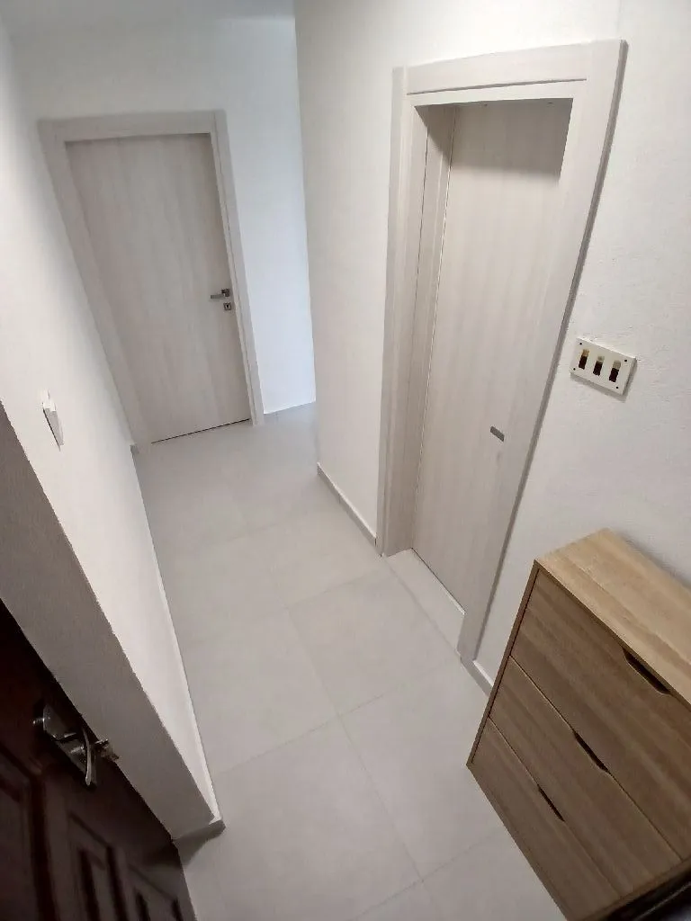 Rent, one bedroom apartment, 40m², Blok 5, Podgorica