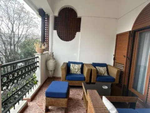 Izdavanje, kuća, 300m², Gorica C, Podgorica - image 5