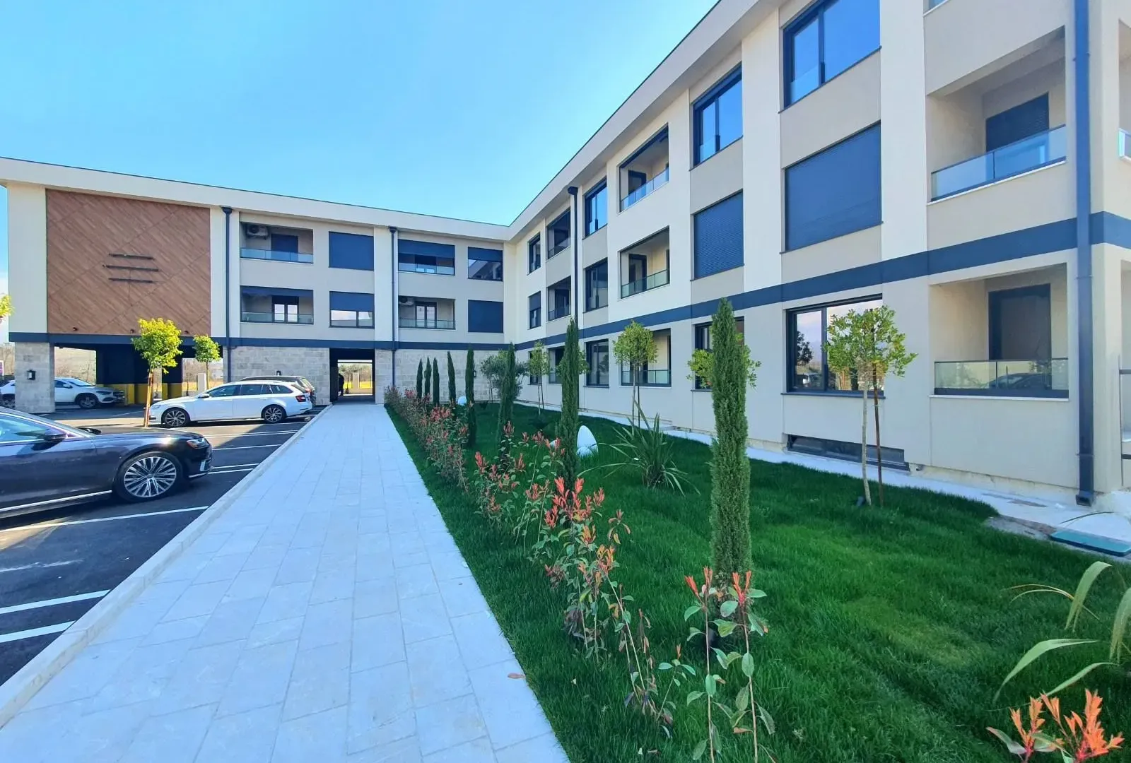 Izdavanje, jednosoban stan, 46m², Donja Gorica, Podgorica