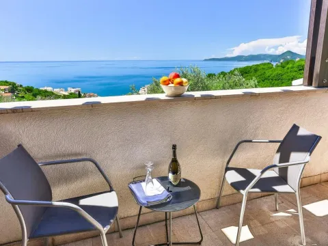 Rent, house, 270m², Rijeka Reževići, Budva - image 46