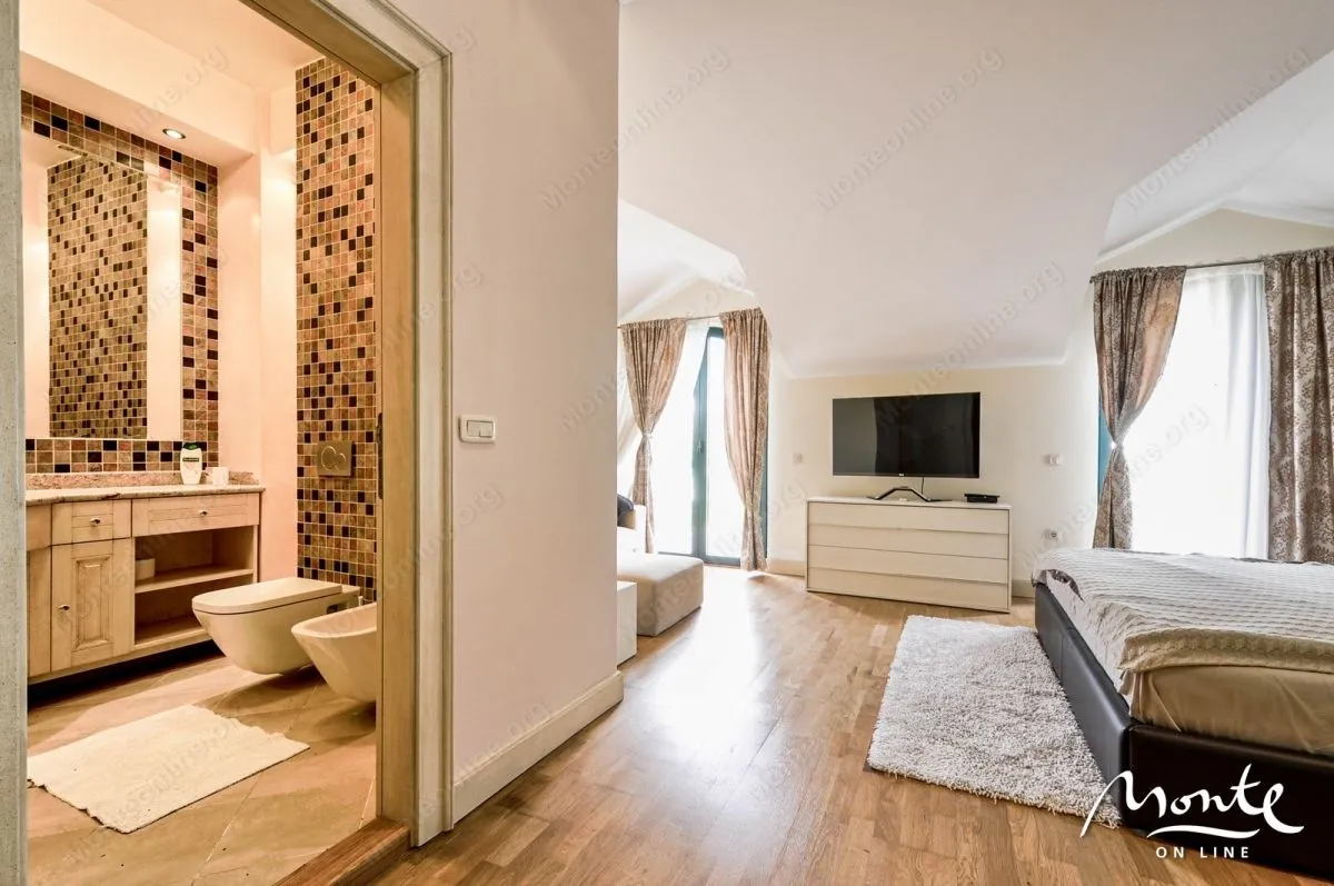 Sale, house, 170m², Budva, Crna Gora