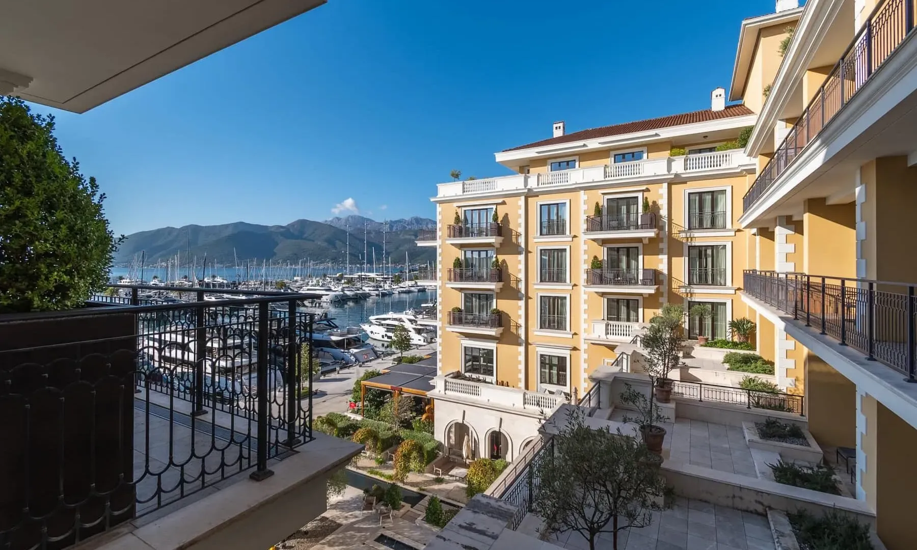 Prodaja, trosoban stan, 252m², Porto Montenegro, Tivat