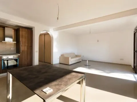 Prodaja, stan, 79m², Orahovac, Kotor - image 8