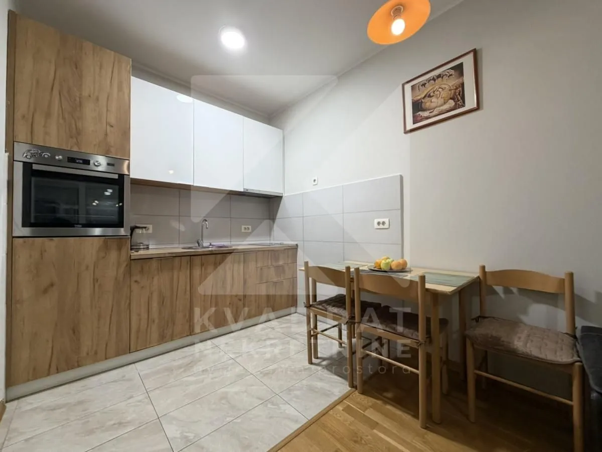 Izdavanje, jednosoban stan, 43m², Ljubović, Podgorica