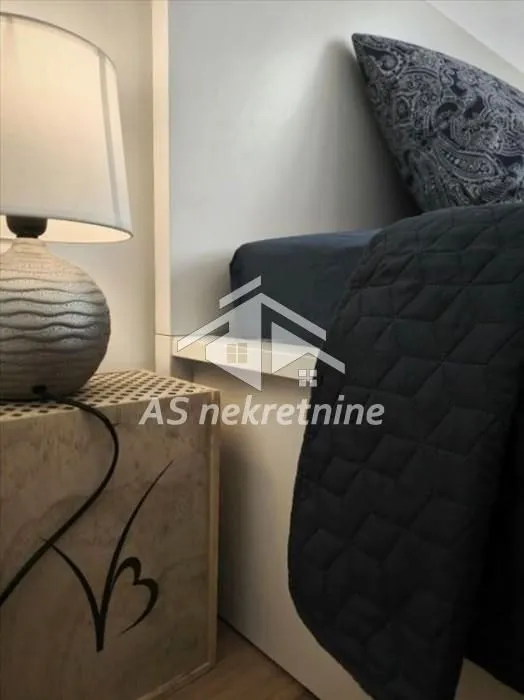 Izdavanje, dvosoban stan, 50m², Lekino Brdo, Voždovac Sve Podlokacije