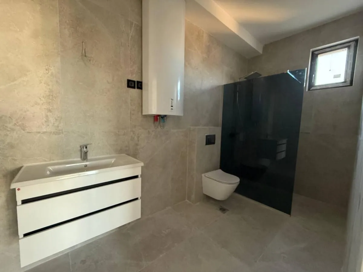 Prodaja, stan, 135m², Bulevar patrijarha Pavla, Novi Sad Sve Podlokacije