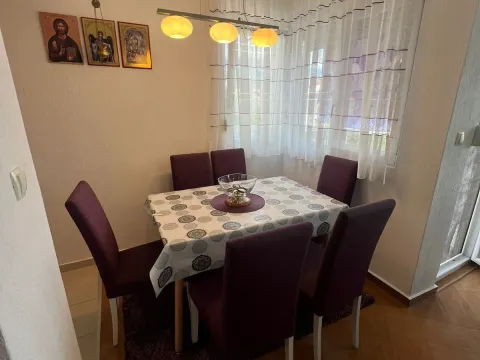 Rent, two bedroom apartment, 70m², Centar, Bar - image 3