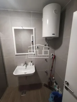 Sale, three bedroom apartment, 66m², Višnjička Banja, Palilula Sve Podlokacije - image 17