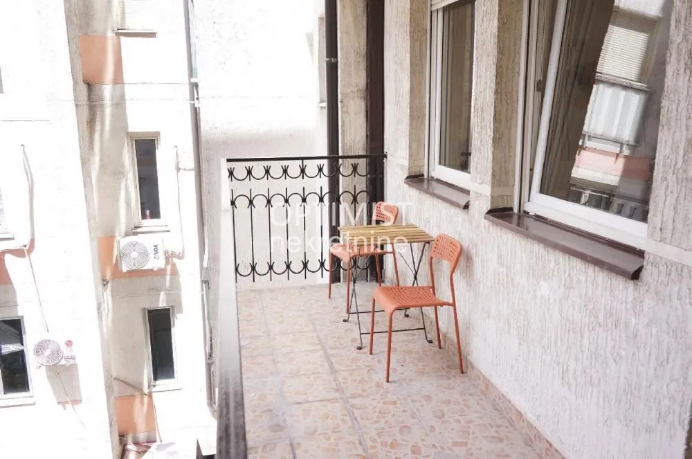 Rent, two bedroom apartment, 64m², Vračar Centar, Vračar Sve Podlokacije