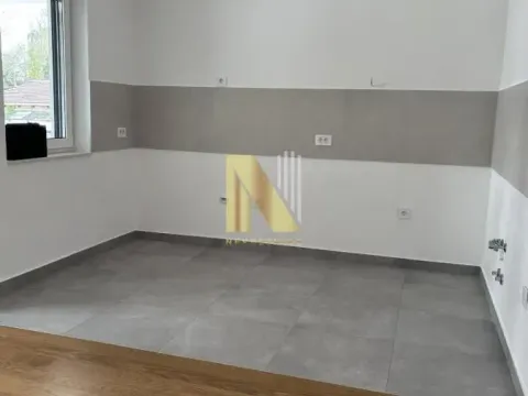 Rent, office space, 46m², Novi Sad, Srbija - image 5