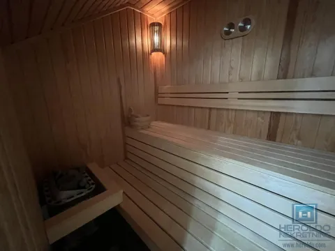 Prodaja, kuća, 302m², Vinorača, Jagodina - image 30