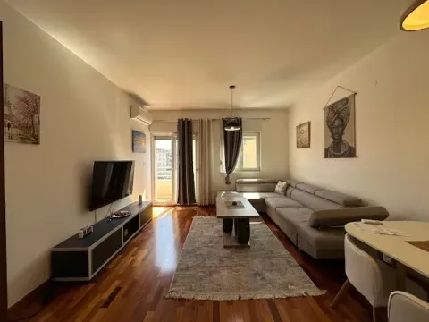 Rent, one bedroom apartment, 51m², City Kvart, Podgorica - image 1