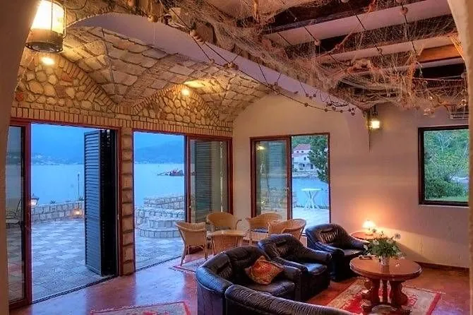 Prodaja, kuća, 350m², Luštica, Herceg Novi