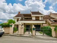 Izdavanje, kuća, 330m², Gorica C, Podgorica - image 9