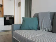 Rent, two bedroom apartment, 56m², Petrovac, Budva - image 9