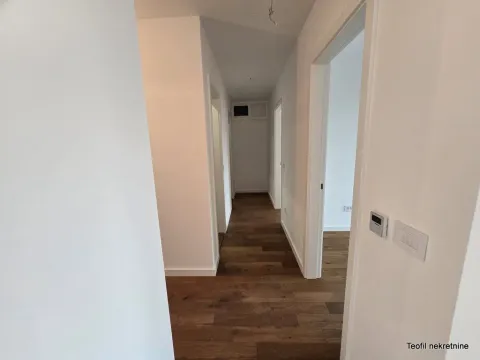 Prodaja, trosoban stan, 65m², Bujanovac, Srbija - image 6