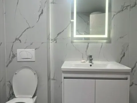 Sale, one bedroom apartment, 43m², Bečići, Budva - image 3