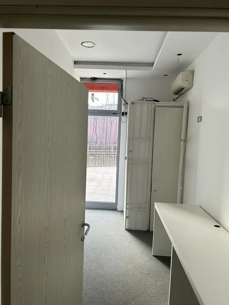 Sale, office space, 54m², Podgorica, Crna Gora
