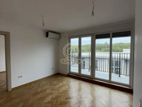 Prodaja, jednosoban stan, 47m², Centar, Vrnjačka Banja - image 1
