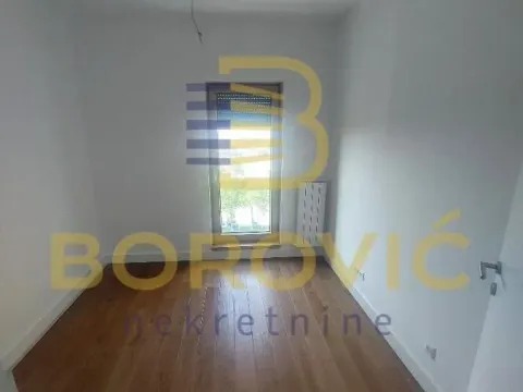 Rent, three bedroom apartment, 68m², Karaburma, Palilula Sve Podlokacije - image 7