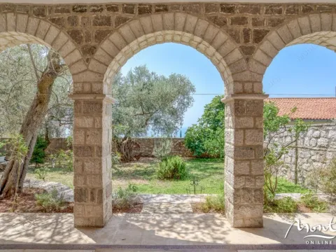 Sale, house, 480m², Reževići, Budva - image 14