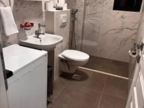 Sale, house, 300m², Lješevići, Kotor - image 3