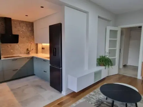 Prodaja, dvosoban stan, 70m², Kalimanj, Tivat - image 2