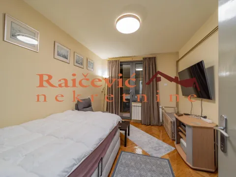 Prodaja, četvorosoban stan, 104m², Gradska Bolnica, Zvezdara Sve Podlokacije - image 11