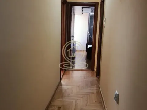 Izdavanje, trosoban stan, 73m², Centar, Novi Sad - image 5