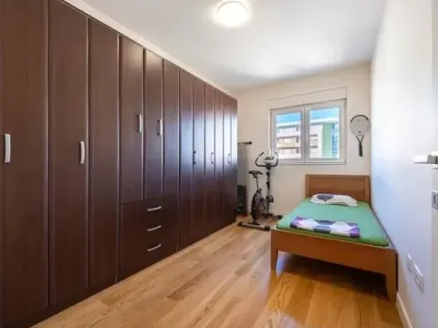 Prodaja, stan, 68m², Central Point, Podgorica - image 12