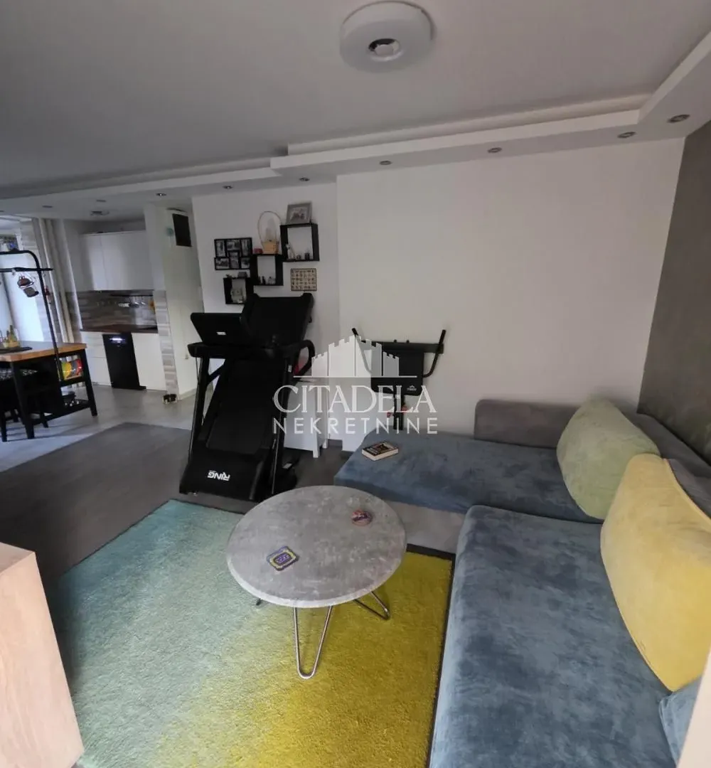 Prodaja, dvosoban stan, 62m², Čukarica, Beograd