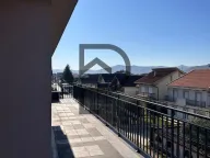 Izdavanje, stan, 150m², Tološi, Podgorica - image 8