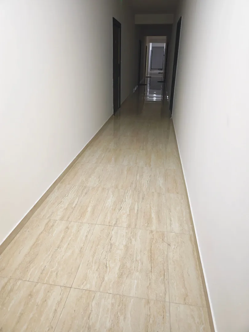Izdavanje, jednosoban stan, 46m², Bečići, Budva
