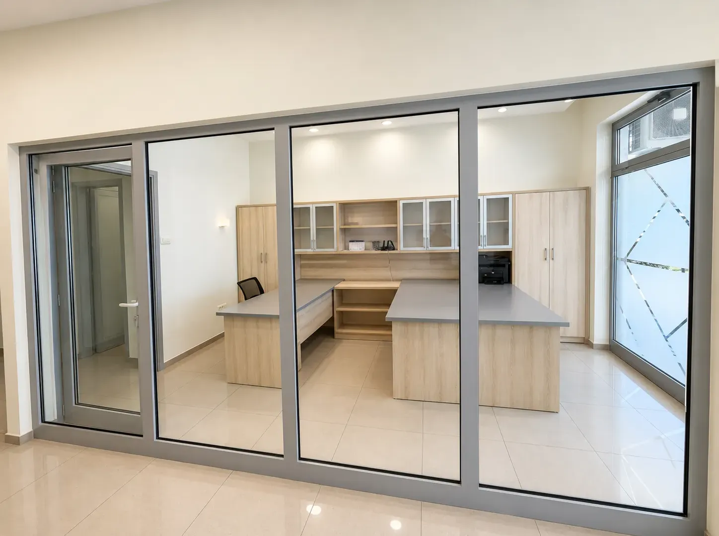 Rent, office space, 189m², Stari Aerodrom, Podgorica