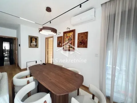 Prodaja, četvorosoban stan, 88m², Neimar, Vračar Sve Podlokacije - image 9