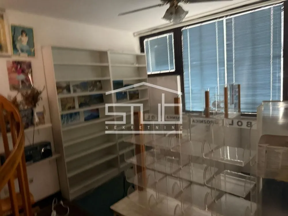 Sale, office space, 32m², Vidikovački venac, Rakovica