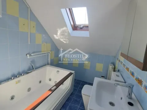 Izdavanje, kuća, 154m², Savski Venac, Beograd - image 18